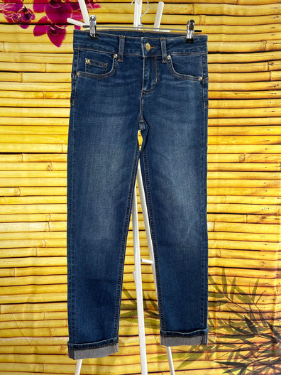 Chain Embellished Bottom Skinny Jeans